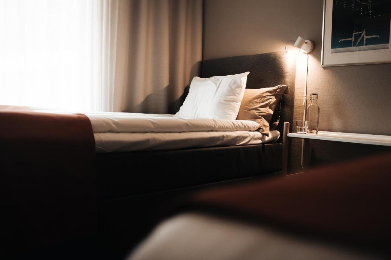 Aedelfors Hotell & Konferens Holsbybrunn Экстерьер фото